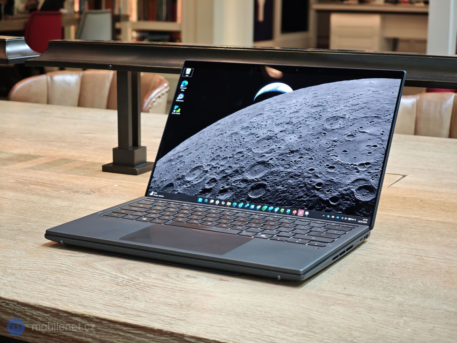 ASUS Zenbook DUO (2026)