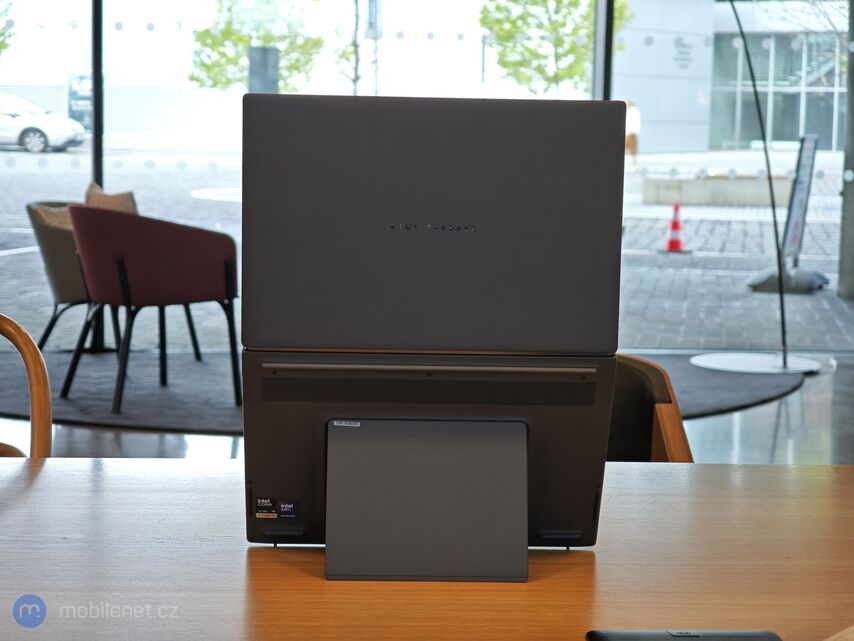 ASUS Zenbook DUO (2026)