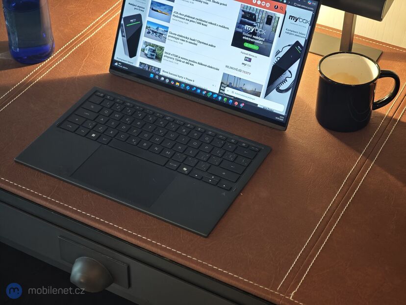 ASUS Zenbook DUO (2026)
