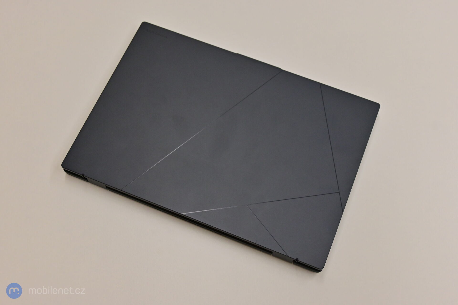 ASUS ZenBook Duo