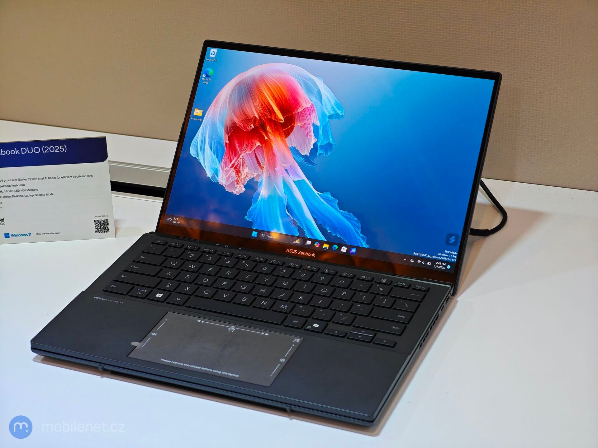 ASUS Zenbook Duo