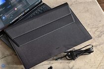 ASUS Zenbook Duo (UX8406)