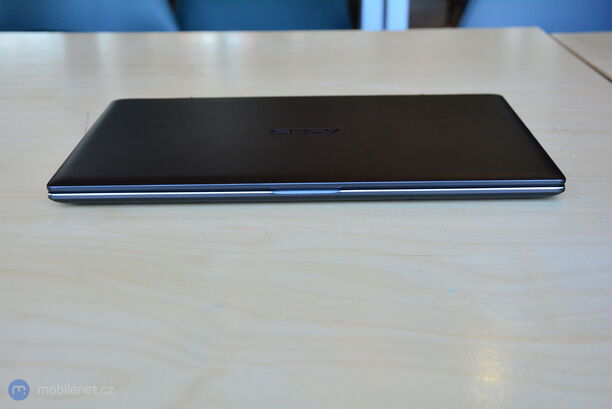 ASUS ZenBook Flip 13 UX362