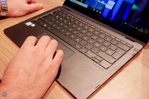 ASUS ZenBook Flip S