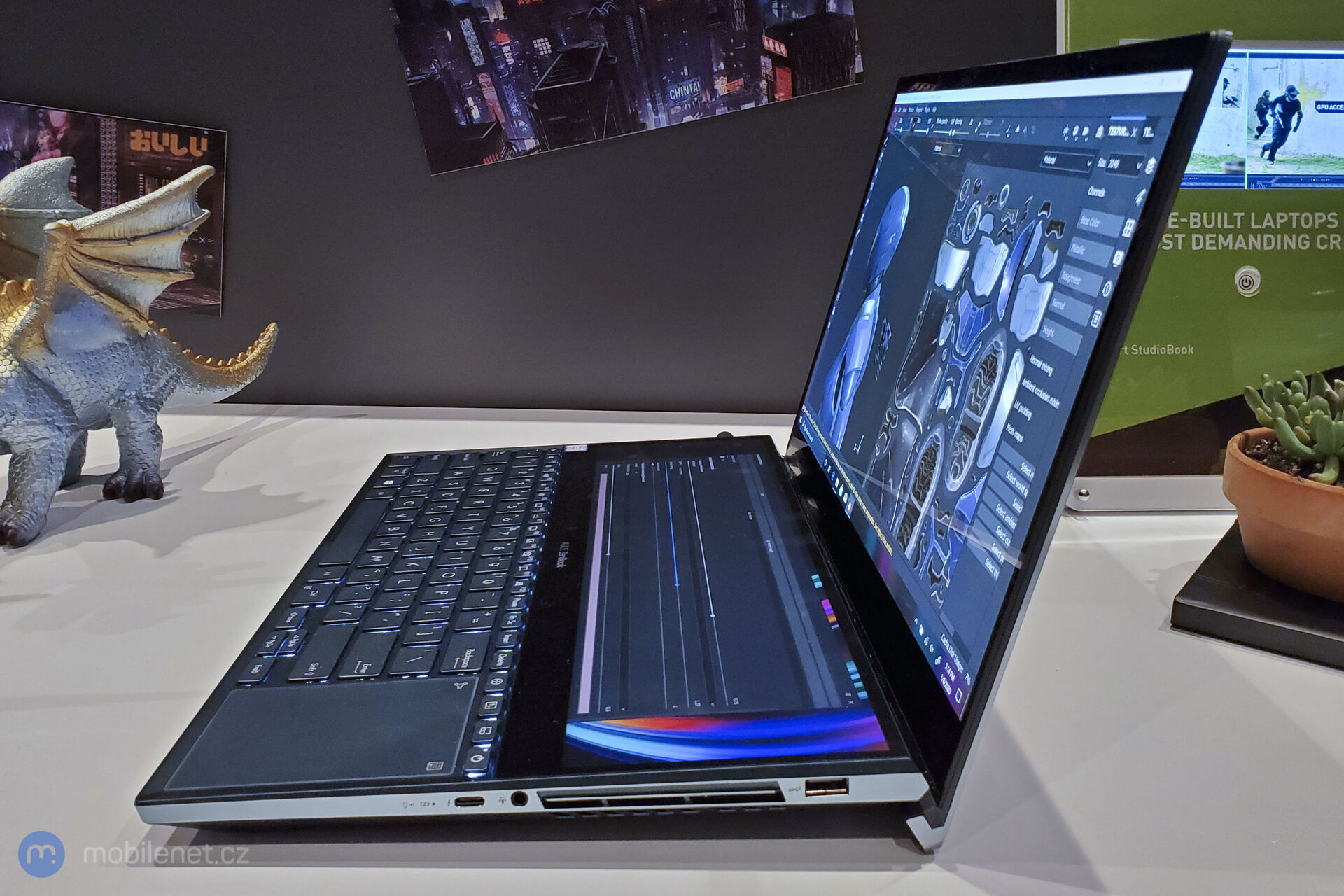 ASUS ZenBook Pro Duo