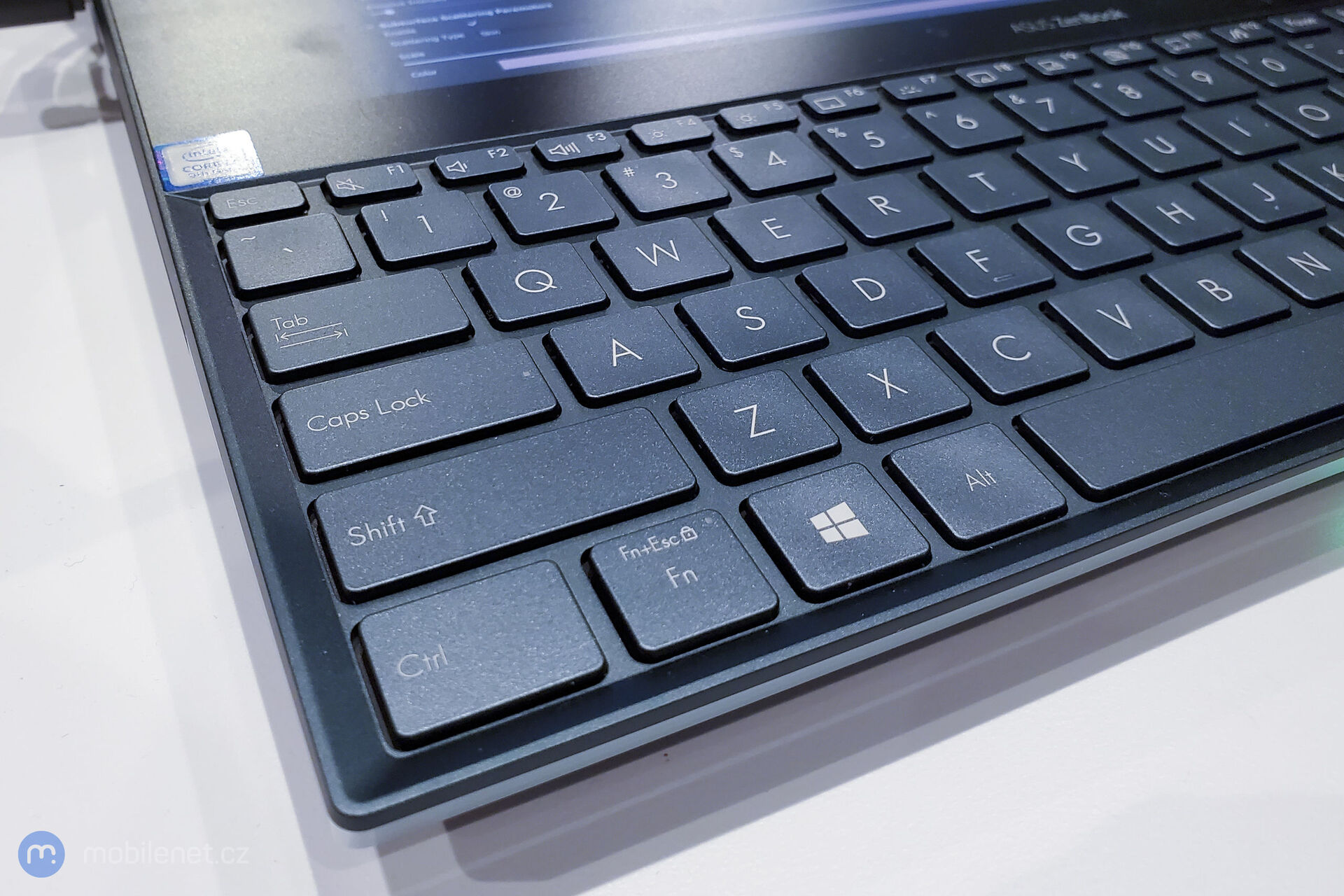 ASUS ZenBook Pro Duo