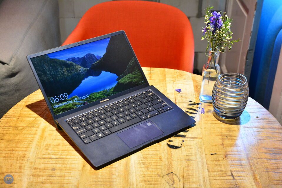 ASUS ZenBook S (2018)