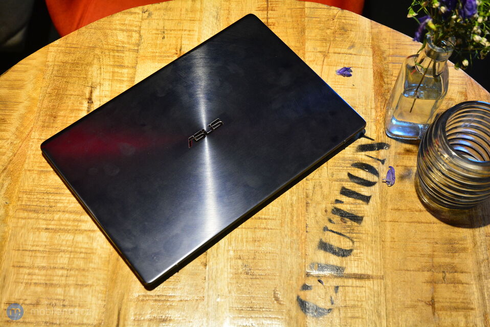 ASUS ZenBook S (2018)