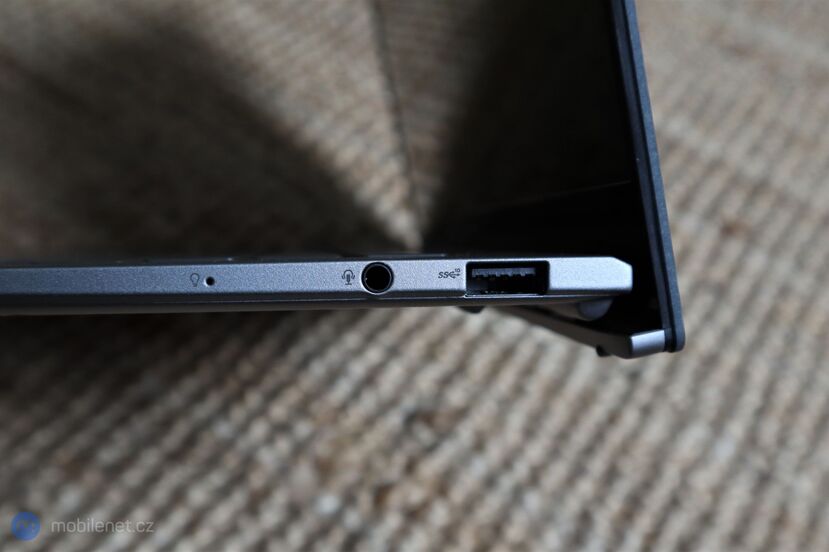 ASUS ZenBook S13 OLED