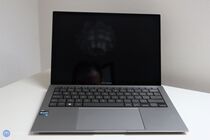 ASUS ZenBook S13 OLED