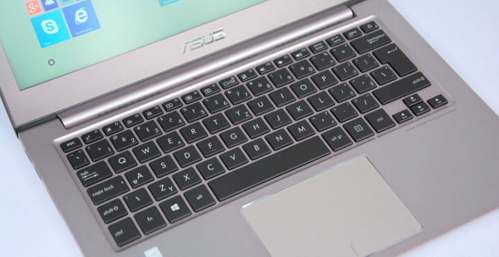 ASUS ZenBook UX303