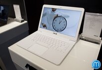ASUS Zenbook UX305