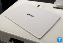 ASUS Zenbook UX305