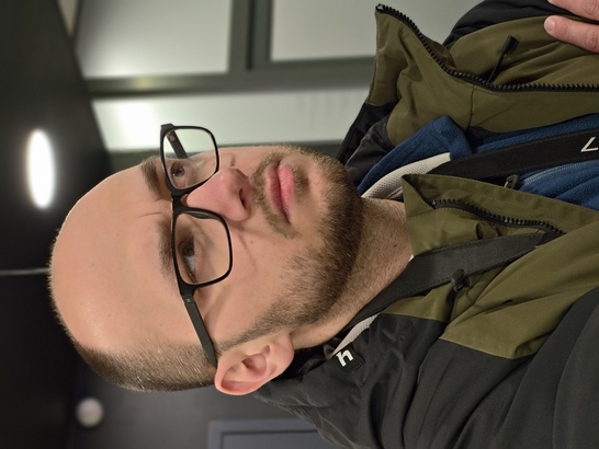 ASUS ZenFone 12 Ultra