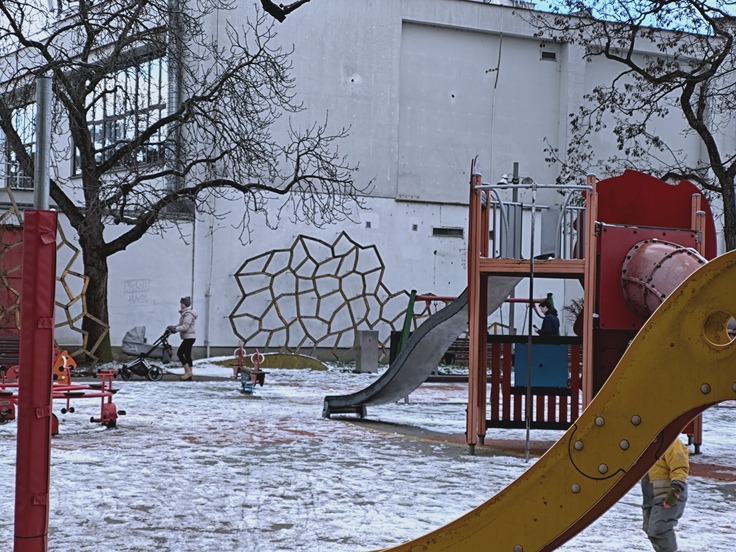 ASUS ZenFone 12 Ultra