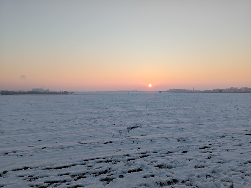 ASUS ZenFone 12 Ultra