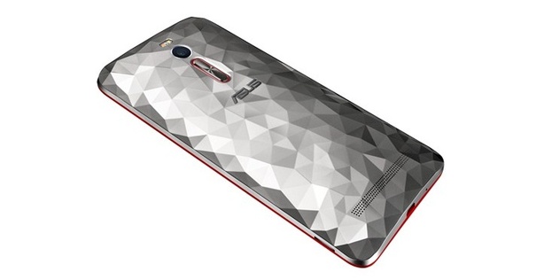 Asus ZenFone 2 Deluxe Special Edition