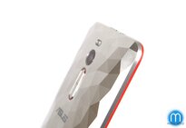 ASUS ZenFone 2 Deluxe Special Edition