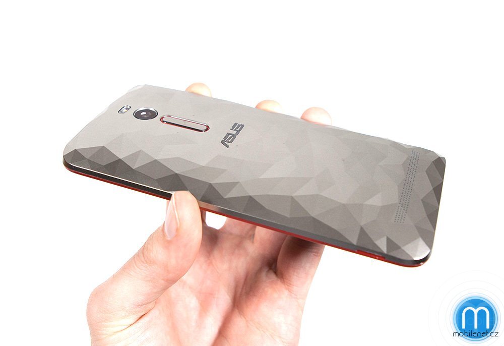 ASUS ZenFone 2 Deluxe Special Edition