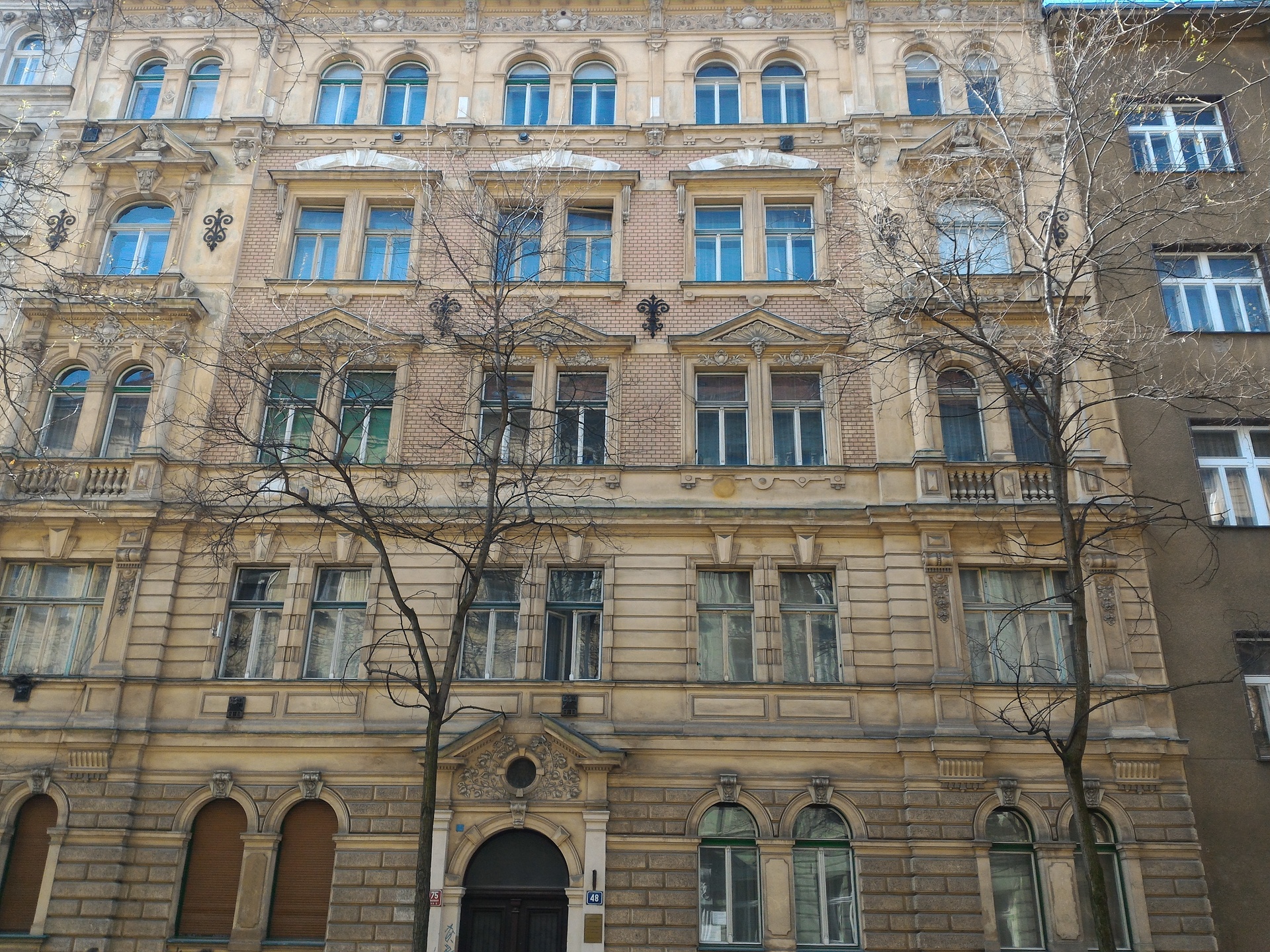 ASUS ZenFone 2 Deluxe Special Edition