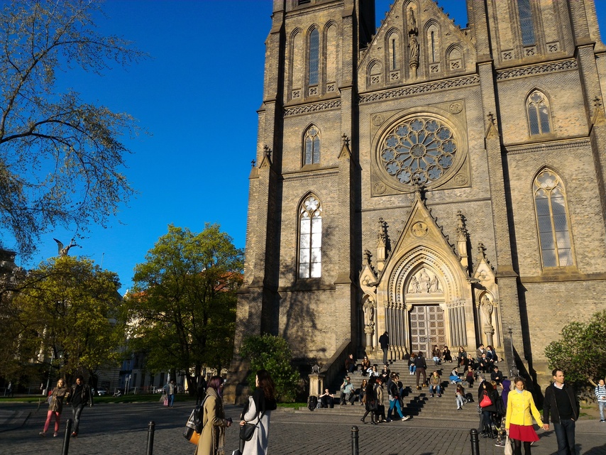 ASUS ZenFone 2 Deluxe Special Edition