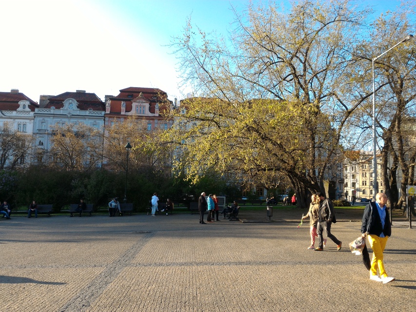 ASUS ZenFone 2 Deluxe Special Edition