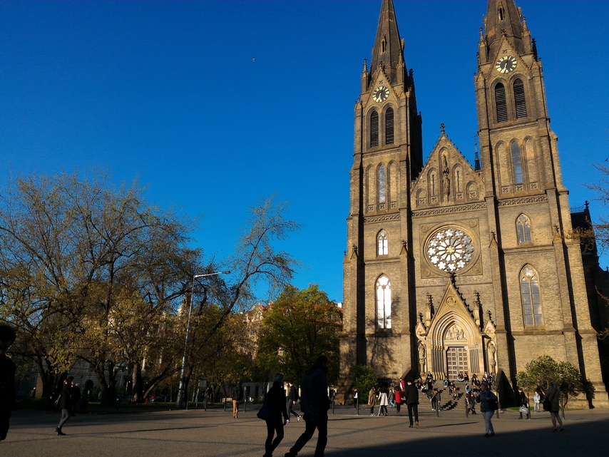 ASUS ZenFone 2 Deluxe Special Edition