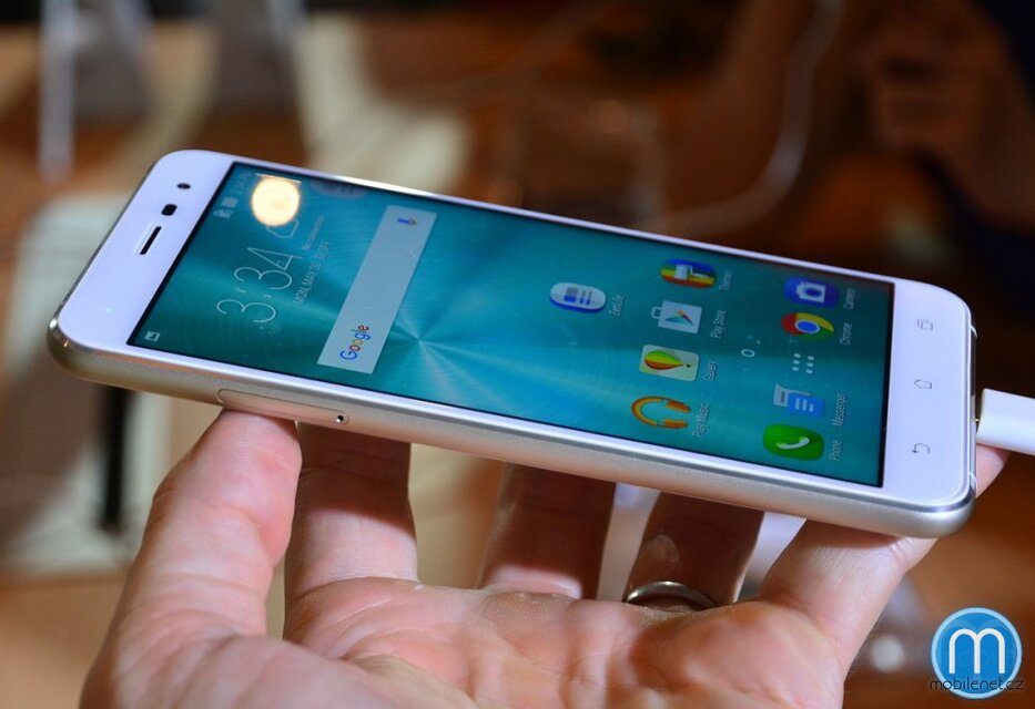 ASUS ZenFone 3