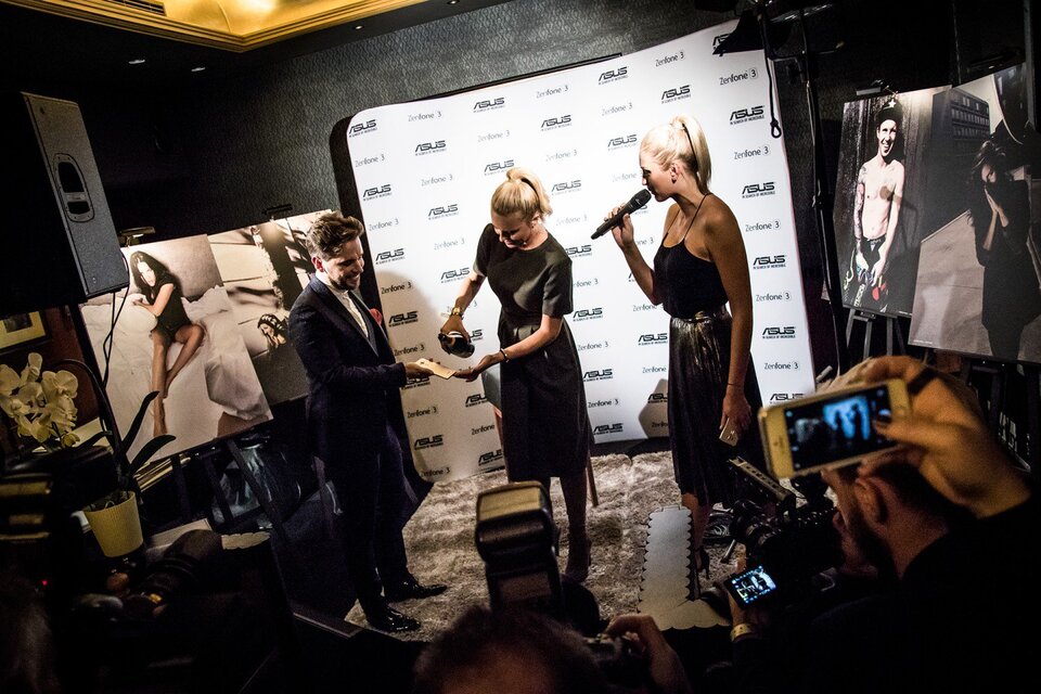 ASUS ZenFone 3 Deluxe