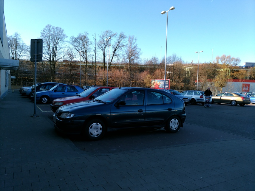 ASUS ZenFone 3 Deluxe