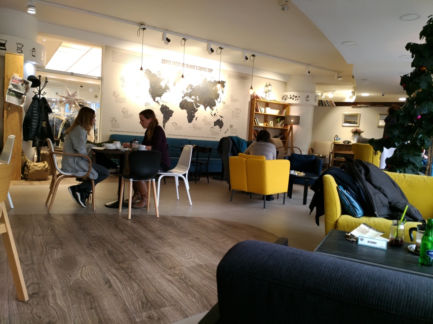 ASUS ZenFone 3 Deluxe