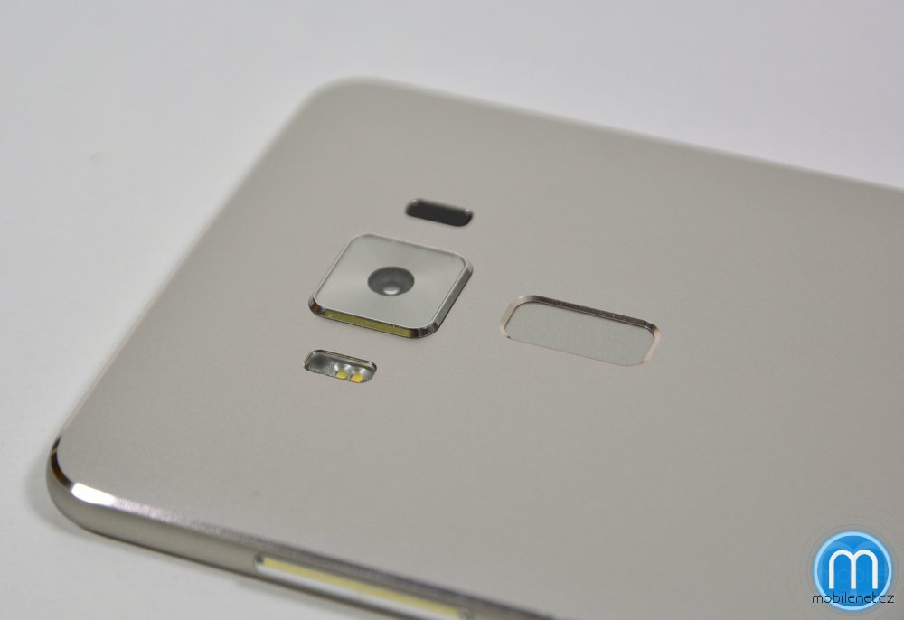 ASUS ZenFone 3 Deluxe