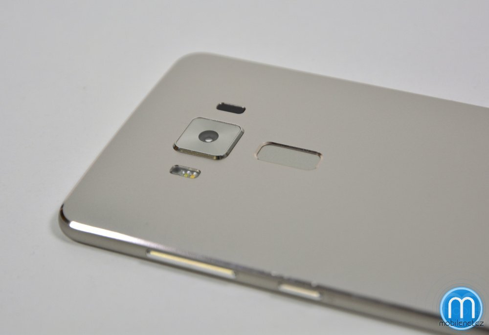 ASUS ZenFone 3 Deluxe