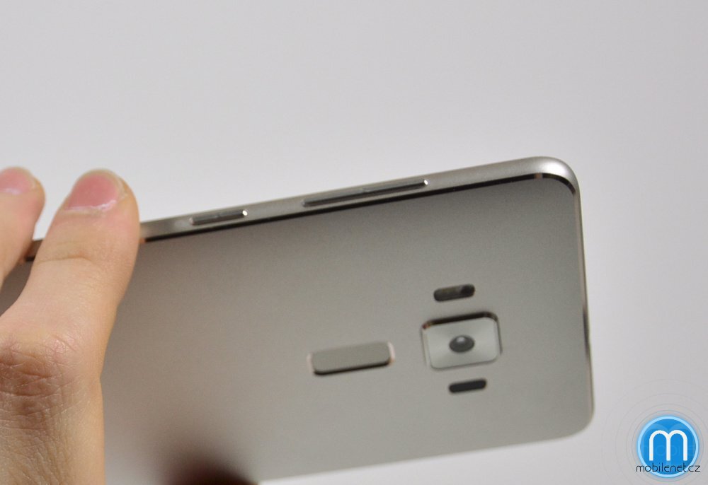 ASUS ZenFone 3 Deluxe