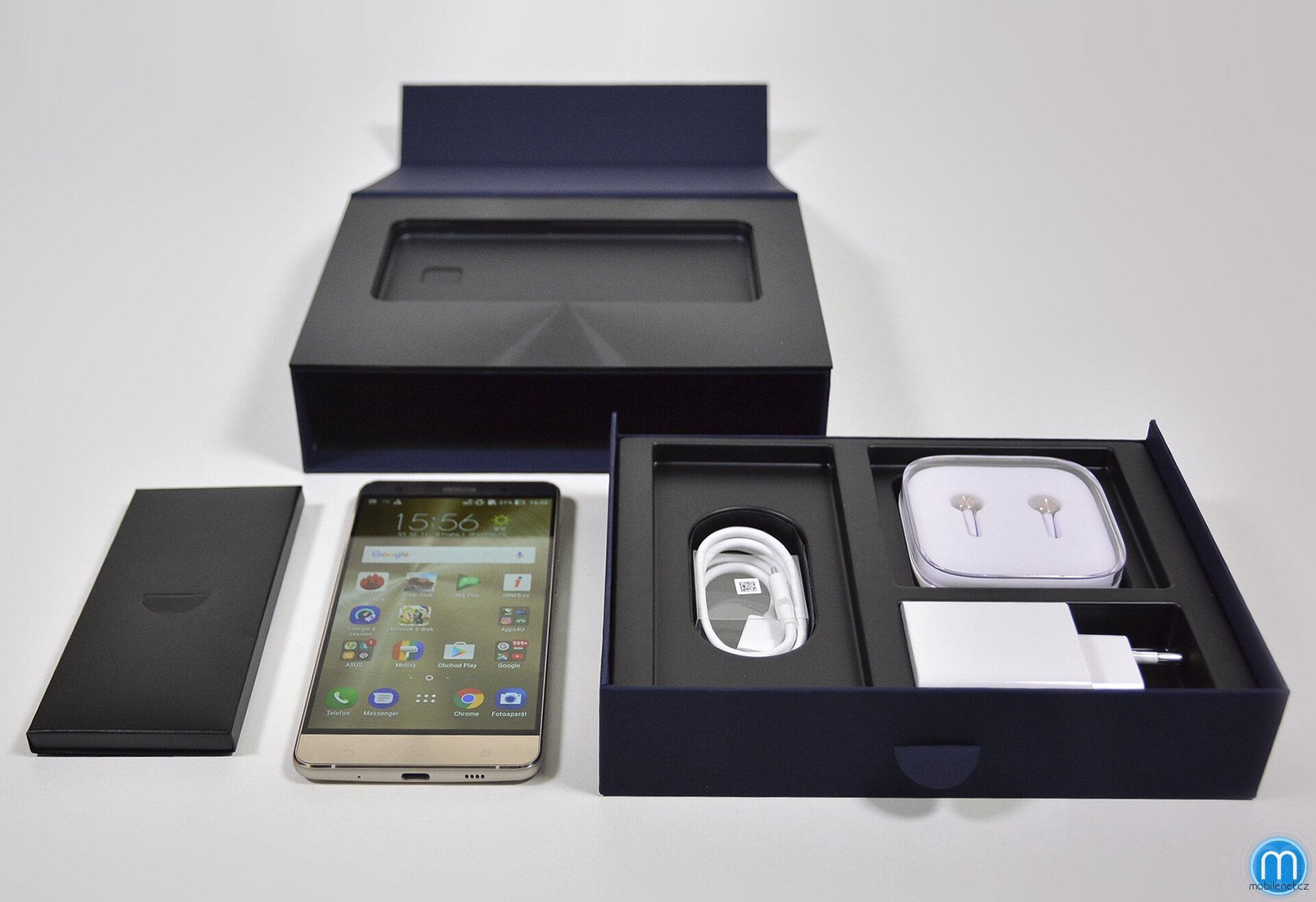 ASUS ZenFone 3 Deluxe