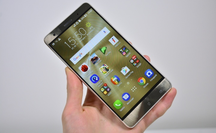 ASUS ZenFone 3 Deluxe