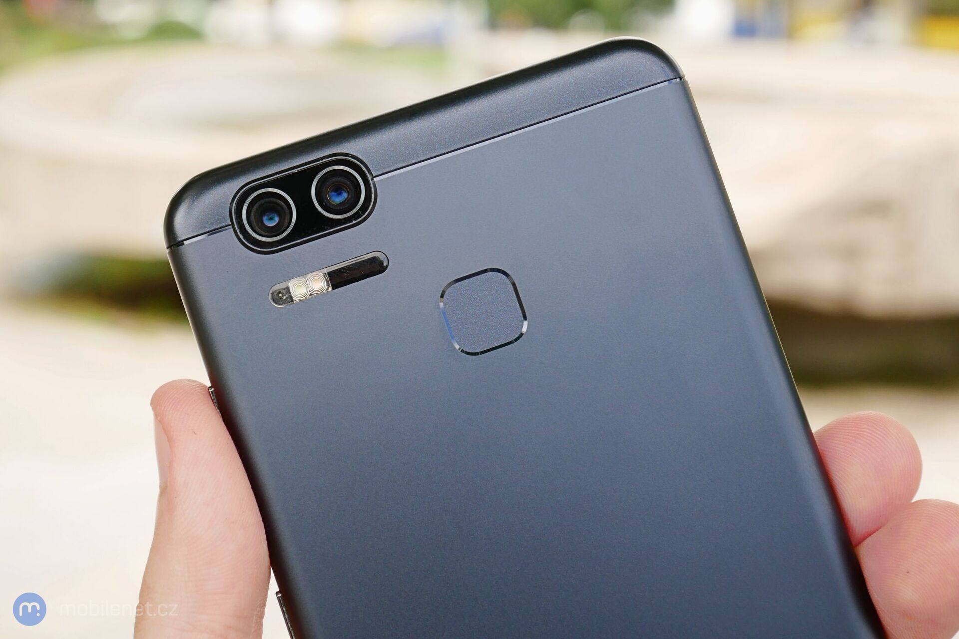 ASUS ZenFone 3 Zoom