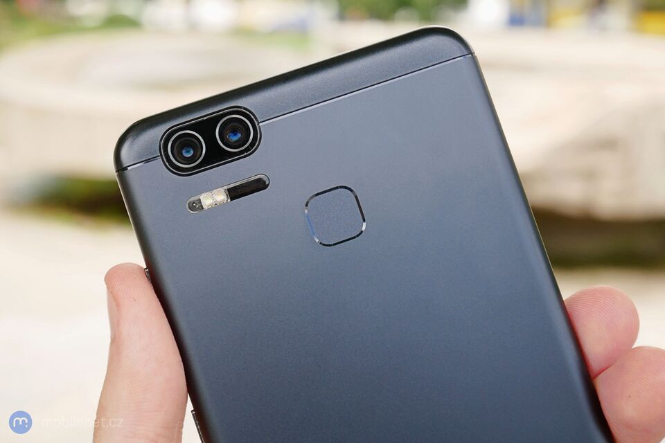 ASUS ZenFone 3 Zoom