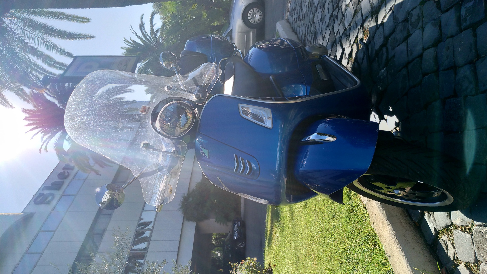 ASUS ZenFone 4 (2017)