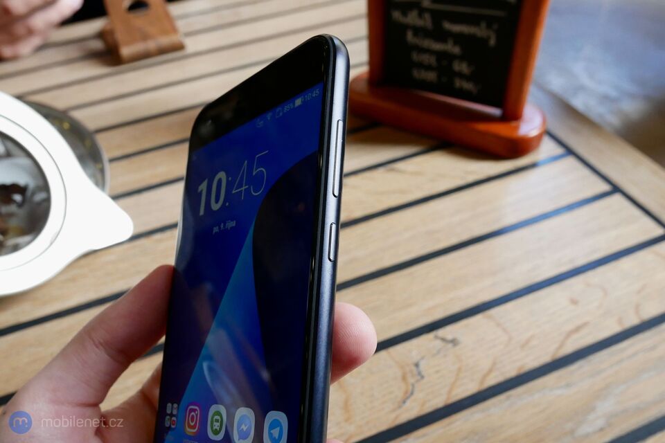 ASUS ZenFone 4 (2017)