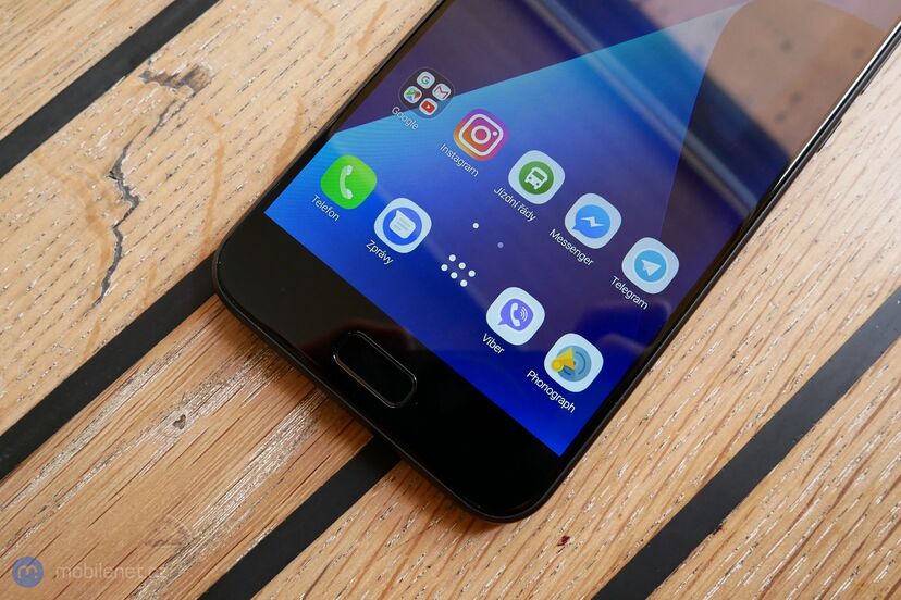 ASUS ZenFone 4 (2017)