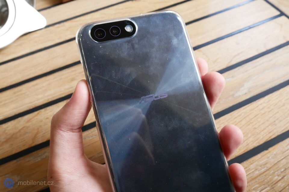 ASUS ZenFone 4 (2017)