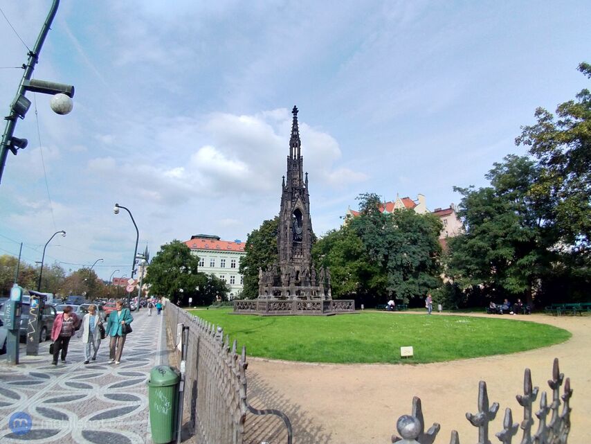 ASUS ZenFone 4 (2017)