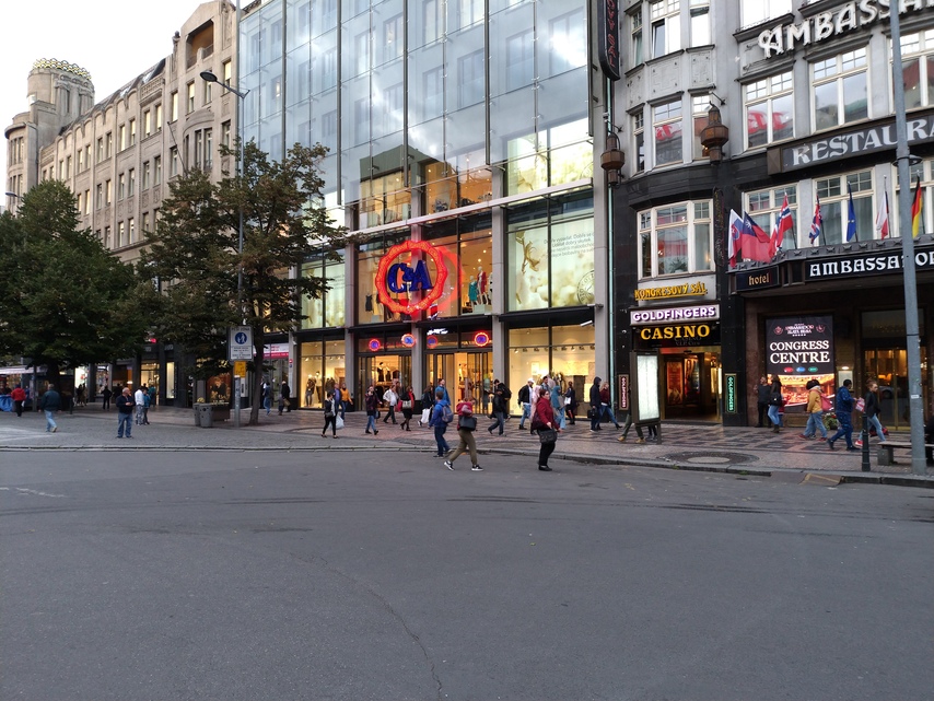 ASUS ZenFone 4 (2017)