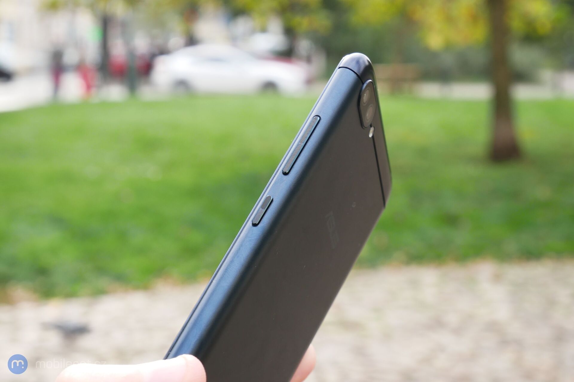 ASUS ZenFone 4 Max Plus