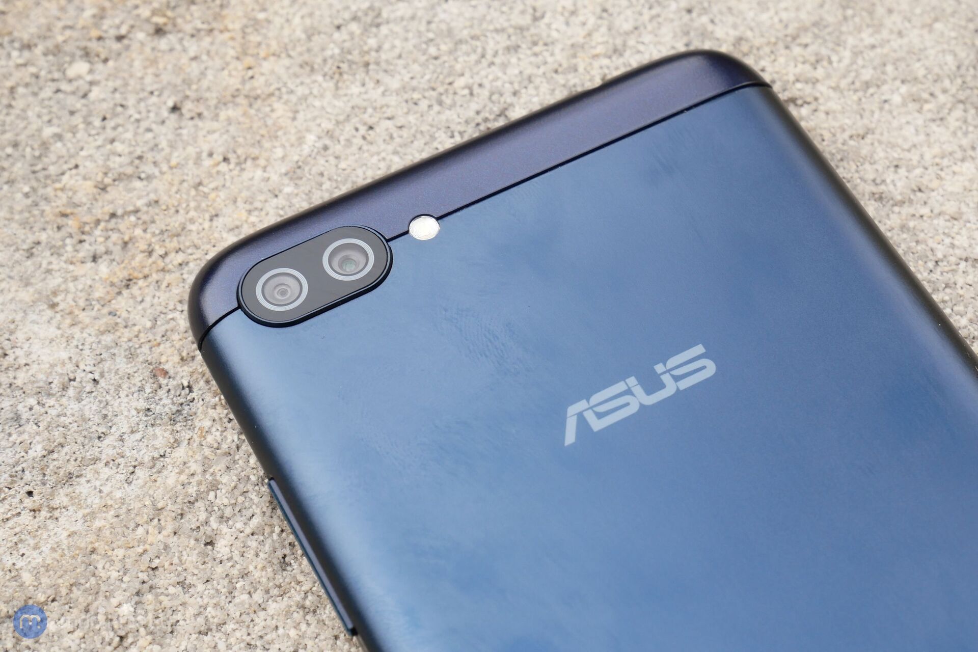 ASUS ZenFone 4 Max Plus