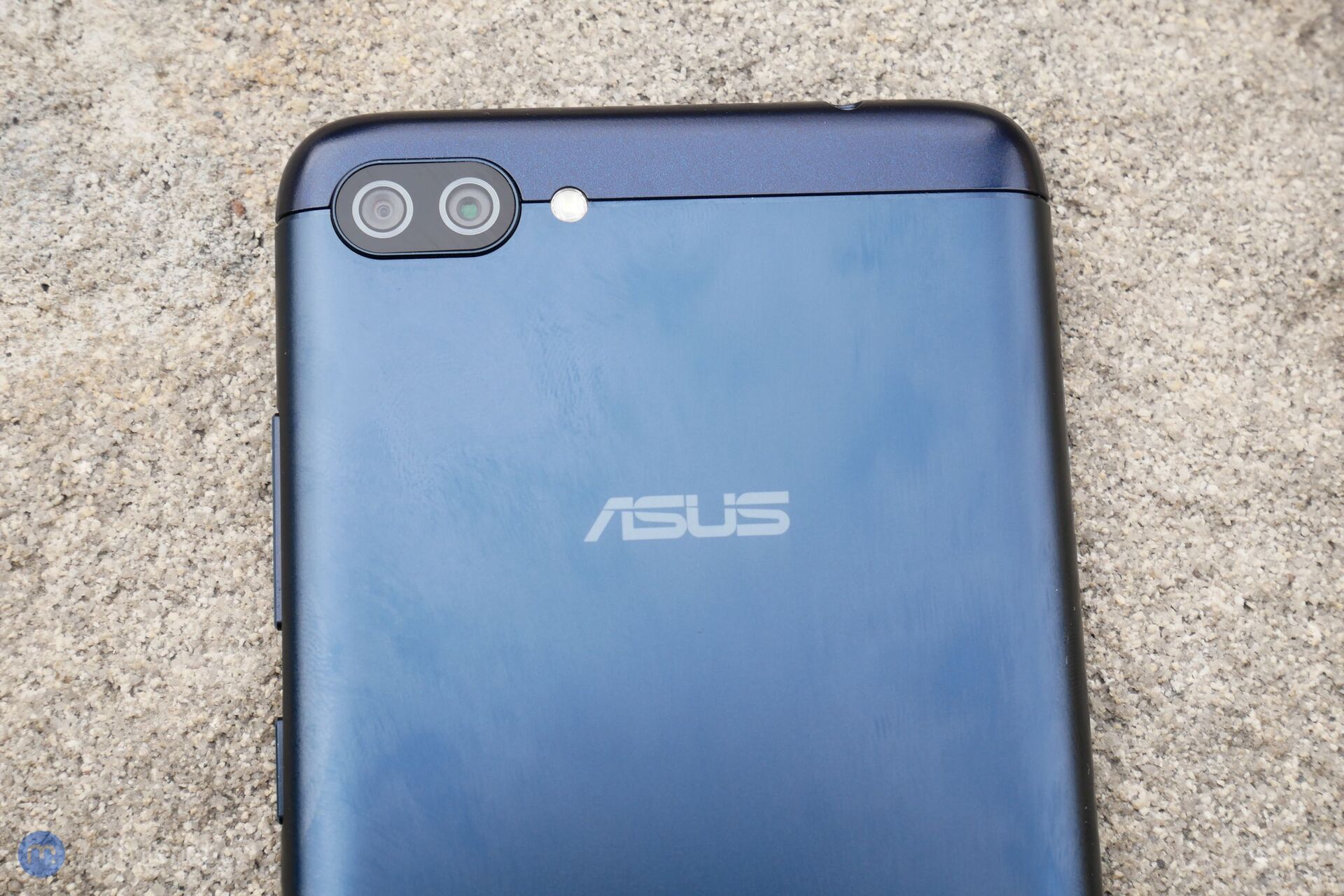 ASUS ZenFone 4 Max Plus