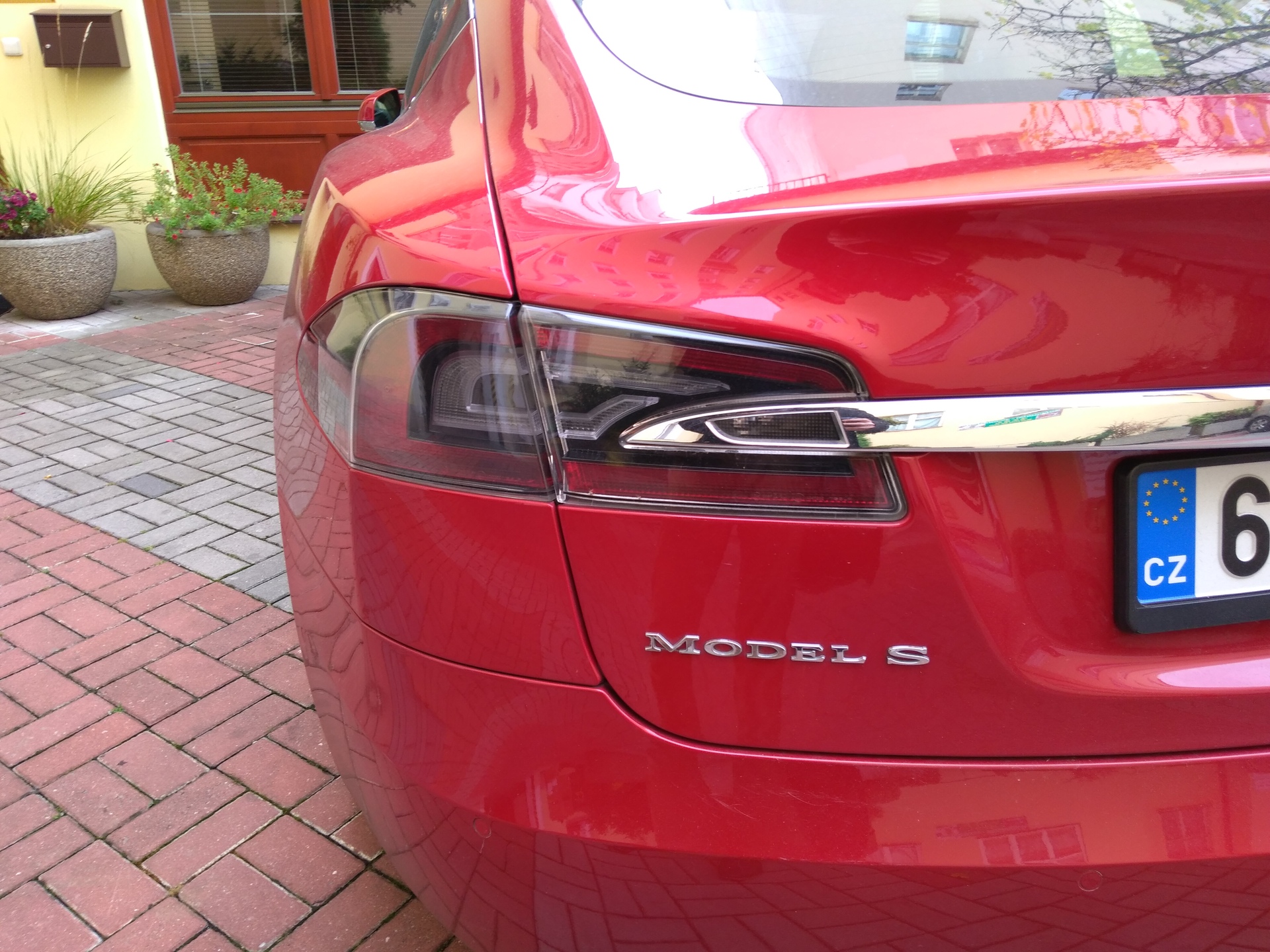 ASUS ZenFone 4 Max Plus