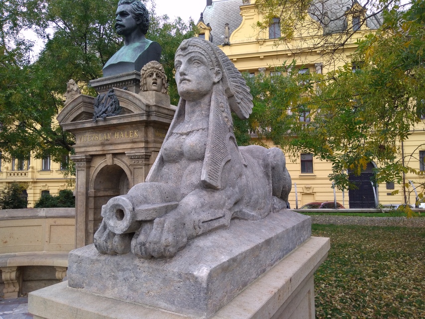 ASUS ZenFone 4 Max Plus