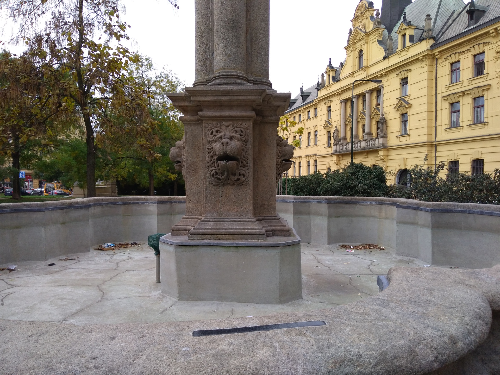 ASUS ZenFone 4 Max Plus